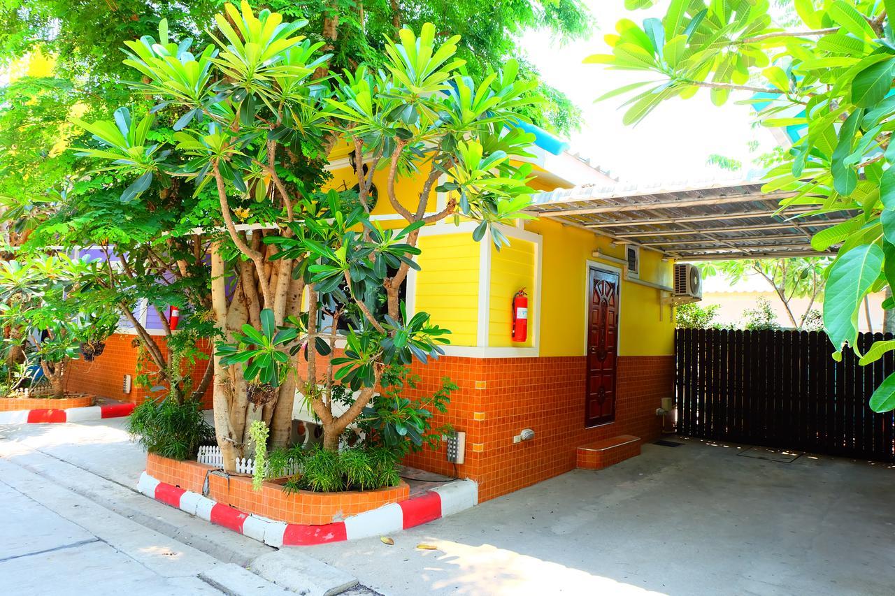 Rak Kun Resort 2 Nakhon Sawan Exteriör bild