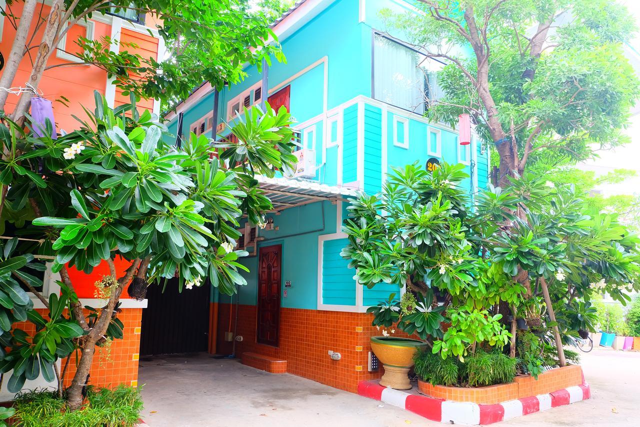 Rak Kun Resort 2 Nakhon Sawan Exteriör bild