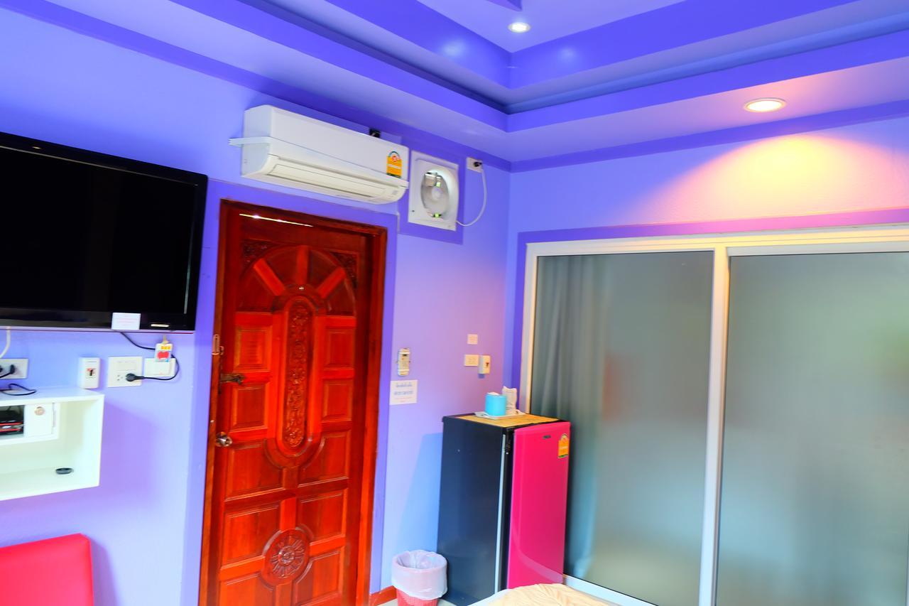 Rak Kun Resort 2 Nakhon Sawan Exteriör bild