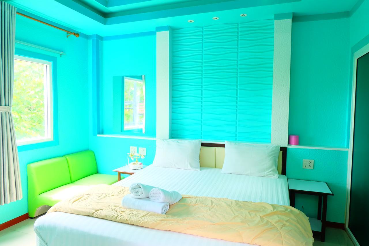 Rak Kun Resort 2 Nakhon Sawan Exteriör bild