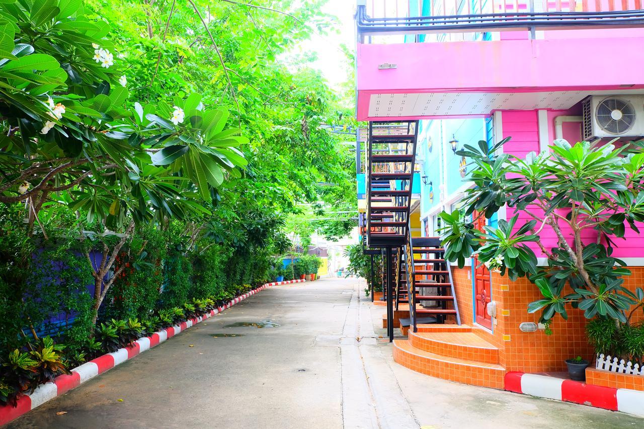 Rak Kun Resort 2 Nakhon Sawan Exteriör bild