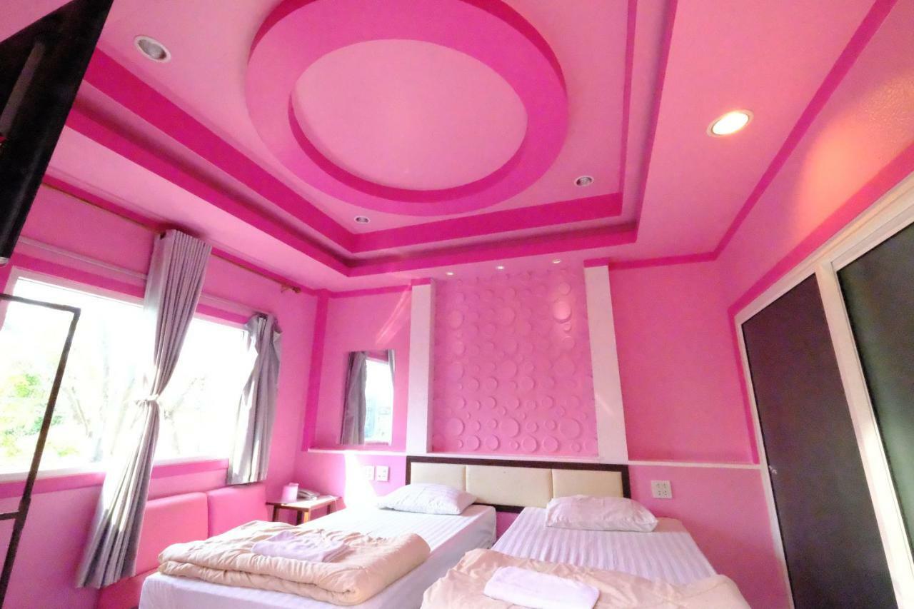 Rak Kun Resort 2 Nakhon Sawan Exteriör bild